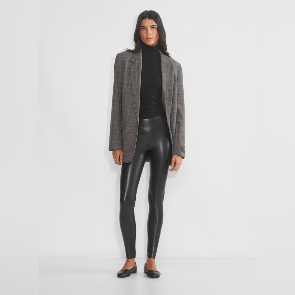 (M) Wilfred Free Faux Leather Leggings